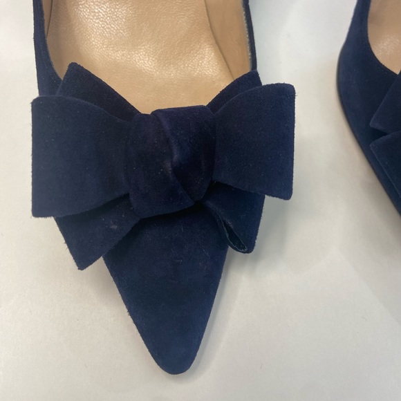 Manolo Blahnik Lisanewbo Suede Pump with Bow | Navy - Picture 6 of 8